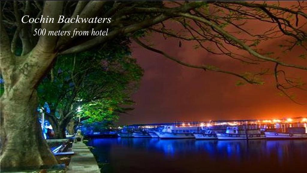 Hotel Aiswarya Kochi Eksteriør billede